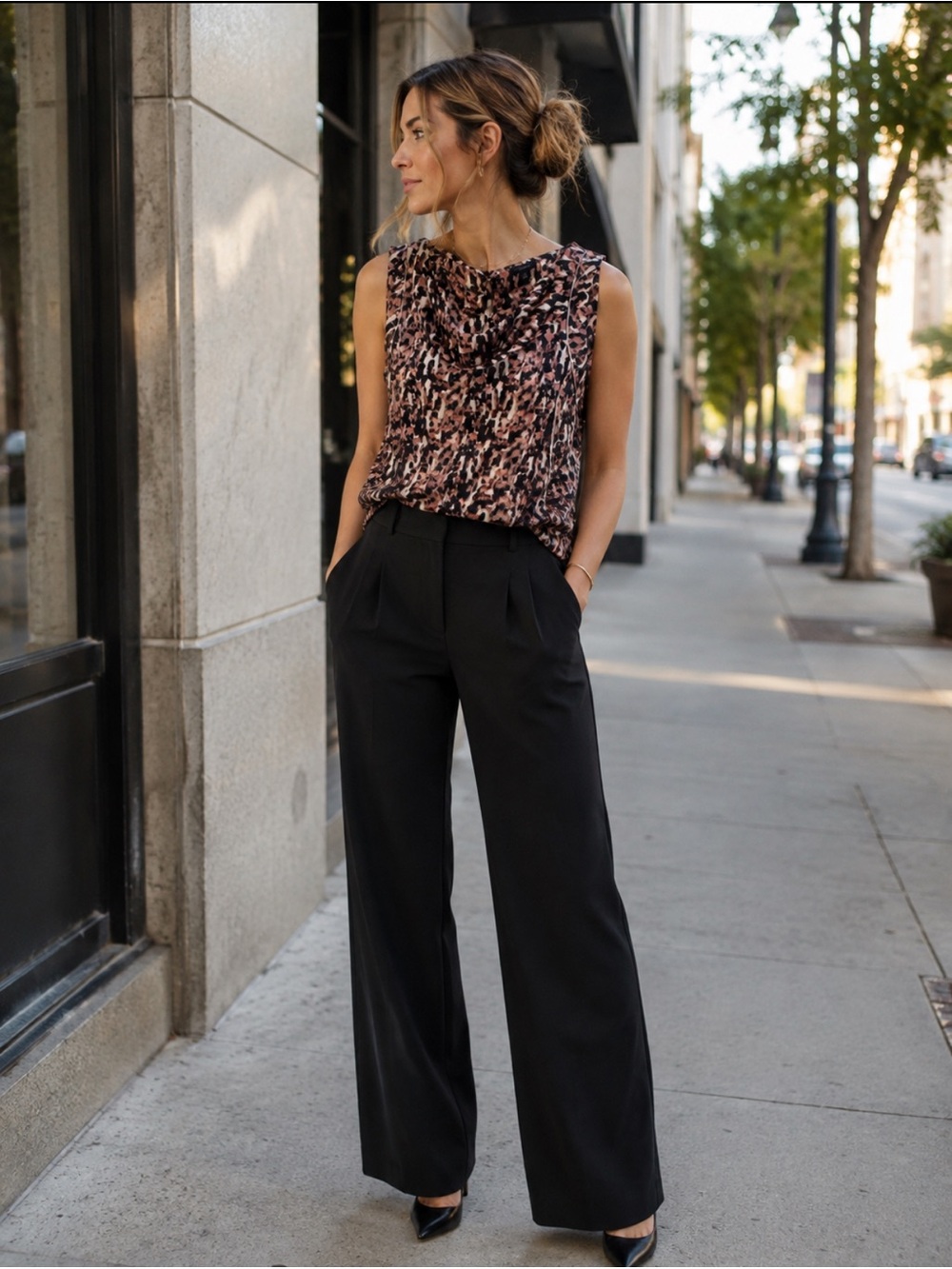 Ann Taylor leopard print Stylish Sleeveless Animal Print Top
